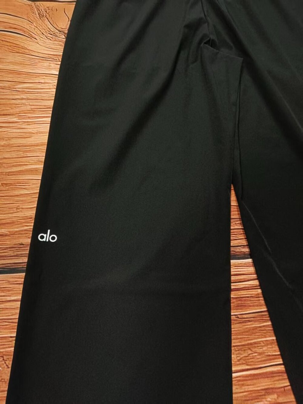 ALO Yoga Suit Up Trouser🖤Black Women’s Wide Leg 30” Inseam😍Versatile Everyday - Picture 5 of 8